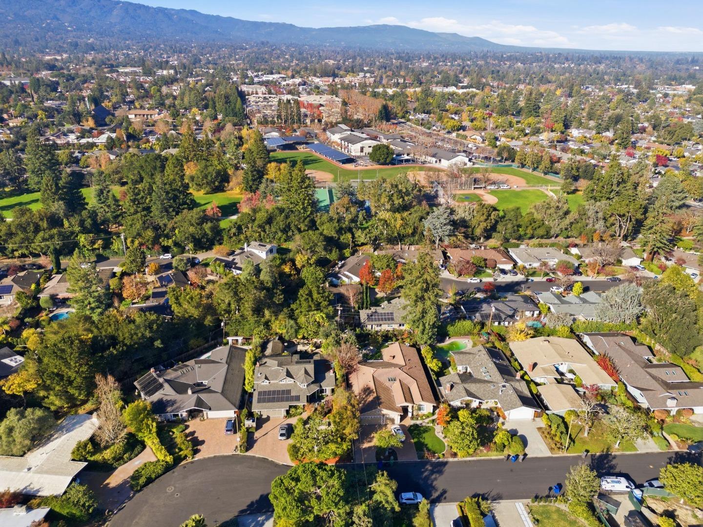Detail Gallery Image 43 of 45 For 141 Fairmead Ln, Los Gatos,  CA 95032 - 4 Beds | 2/1 Baths