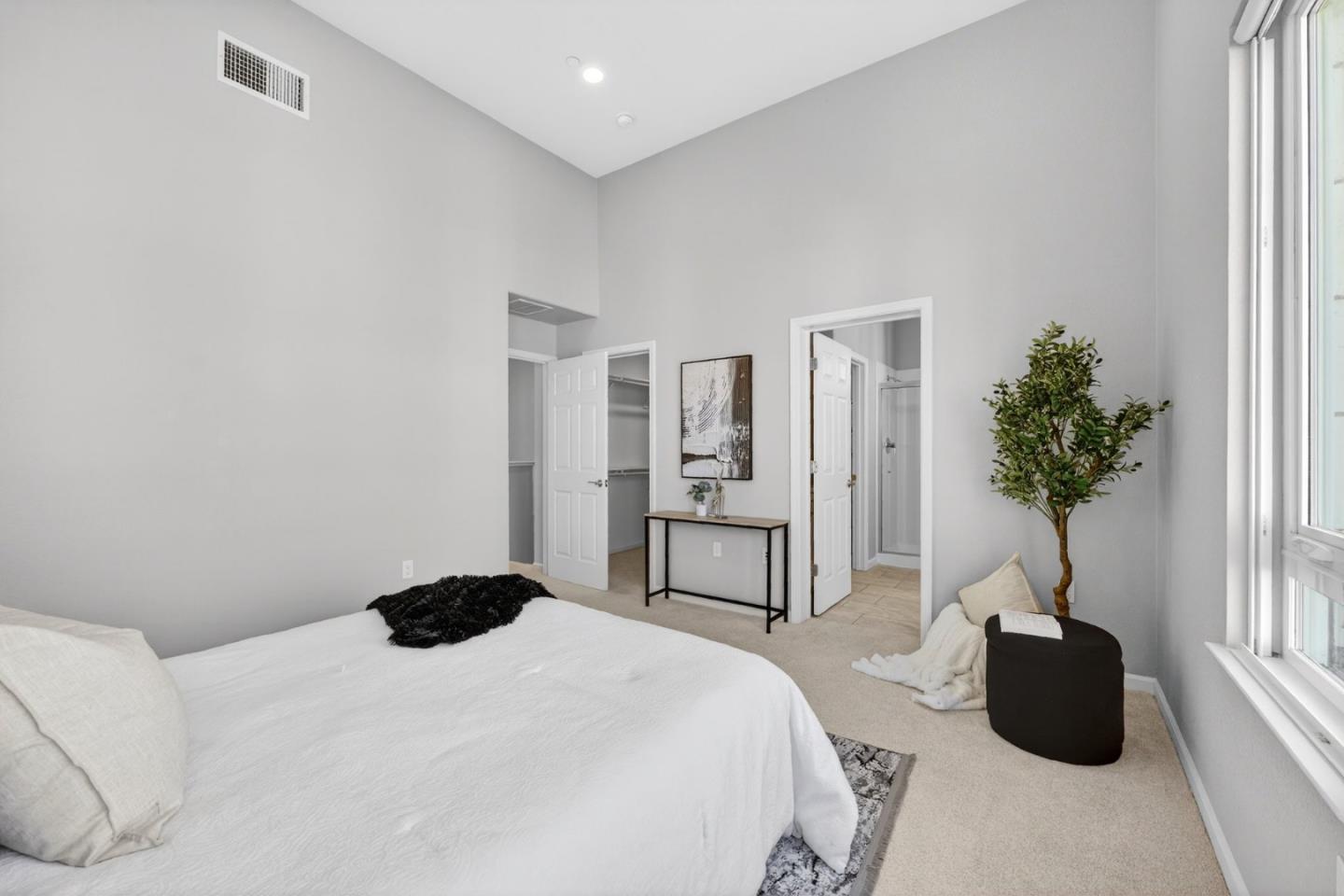 Detail Gallery Image 21 of 38 For 182 Agustin Narvaez St, San Jose,  CA 95136 - 4 Beds | 3/1 Baths
