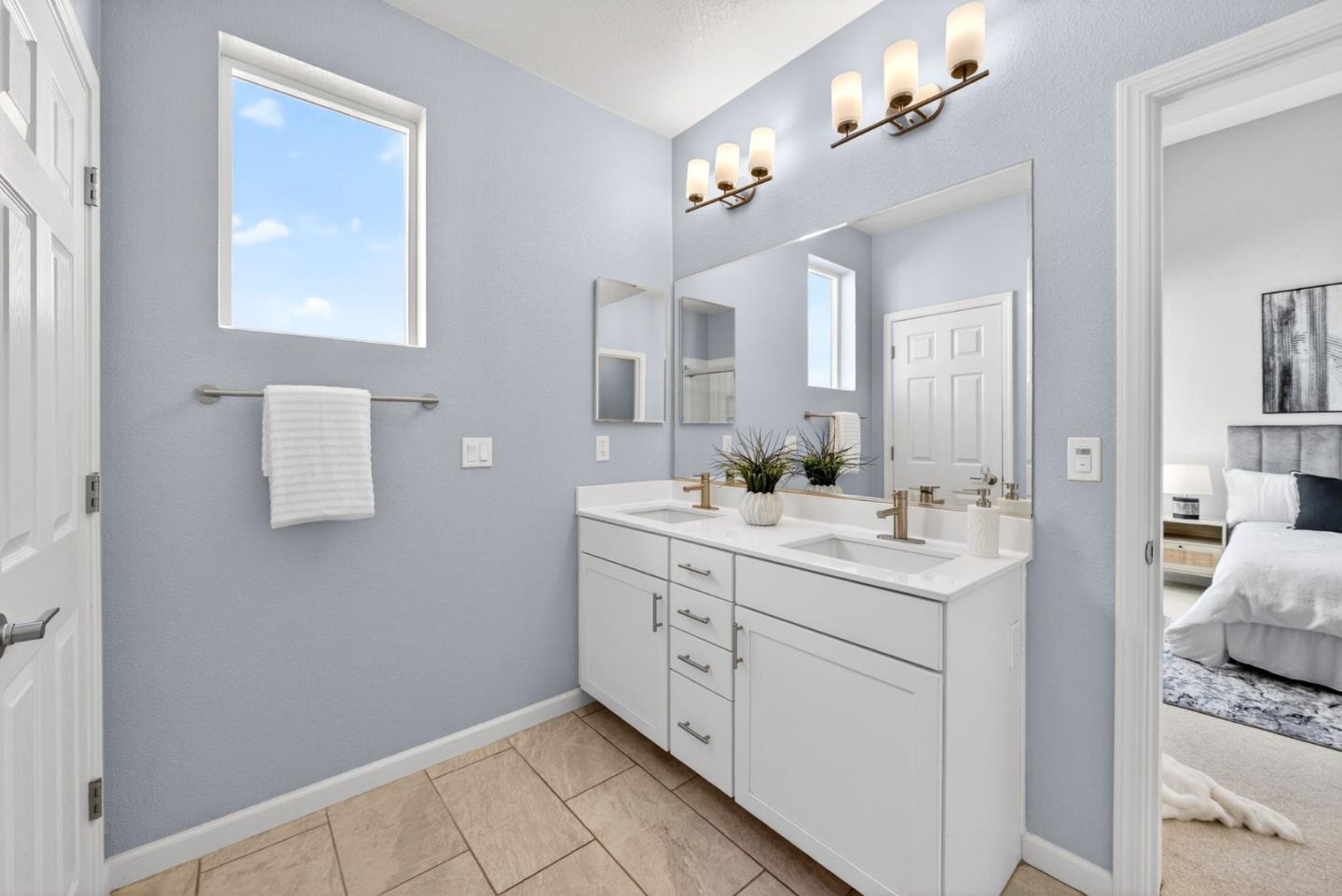 Detail Gallery Image 23 of 38 For 182 Agustin Narvaez St, San Jose,  CA 95136 - 4 Beds | 3/1 Baths