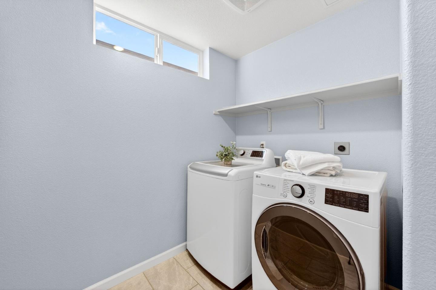 Detail Gallery Image 33 of 38 For 182 Agustin Narvaez St, San Jose,  CA 95136 - 4 Beds | 3/1 Baths