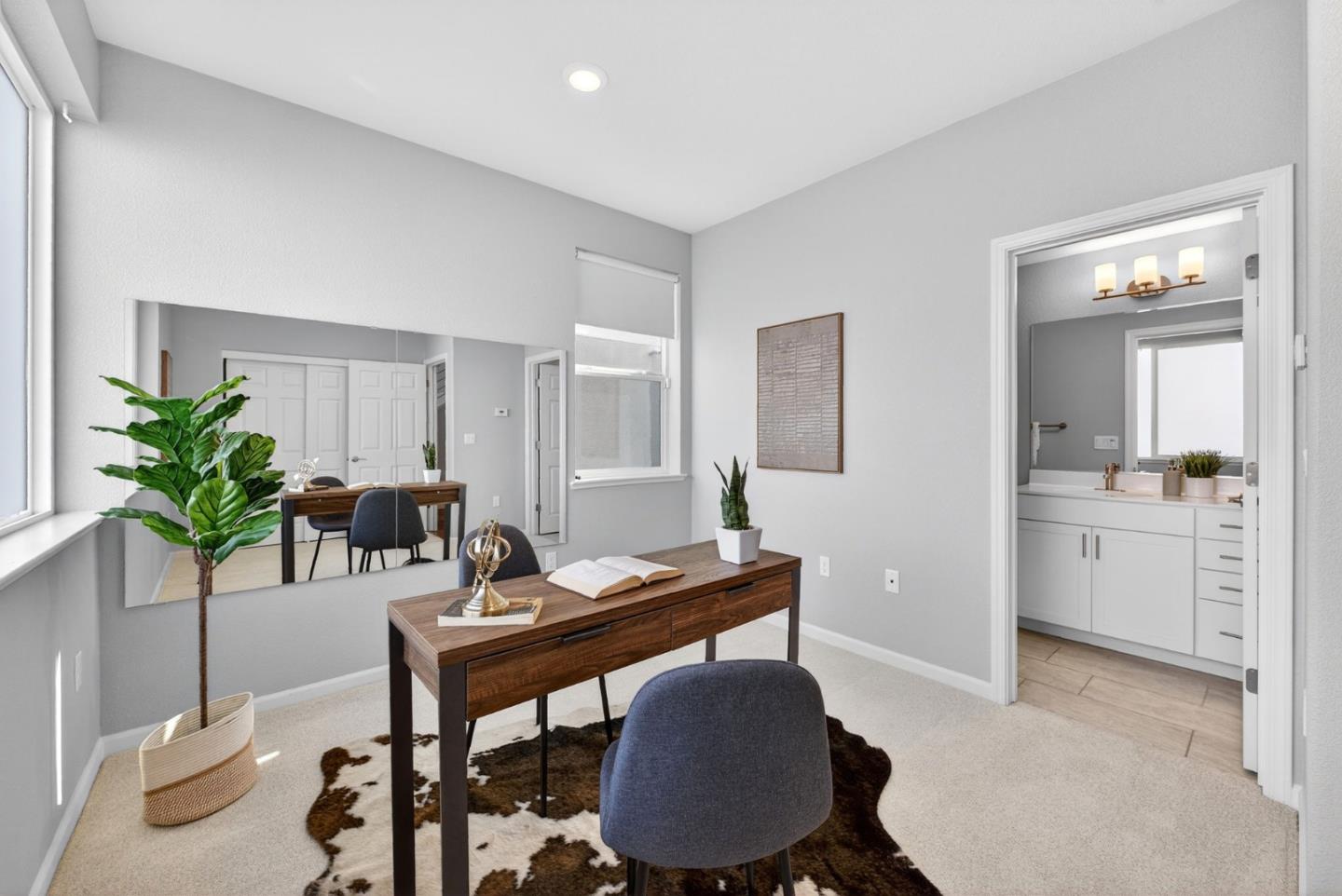 Detail Gallery Image 7 of 38 For 182 Agustin Narvaez St, San Jose,  CA 95136 - 4 Beds | 3/1 Baths