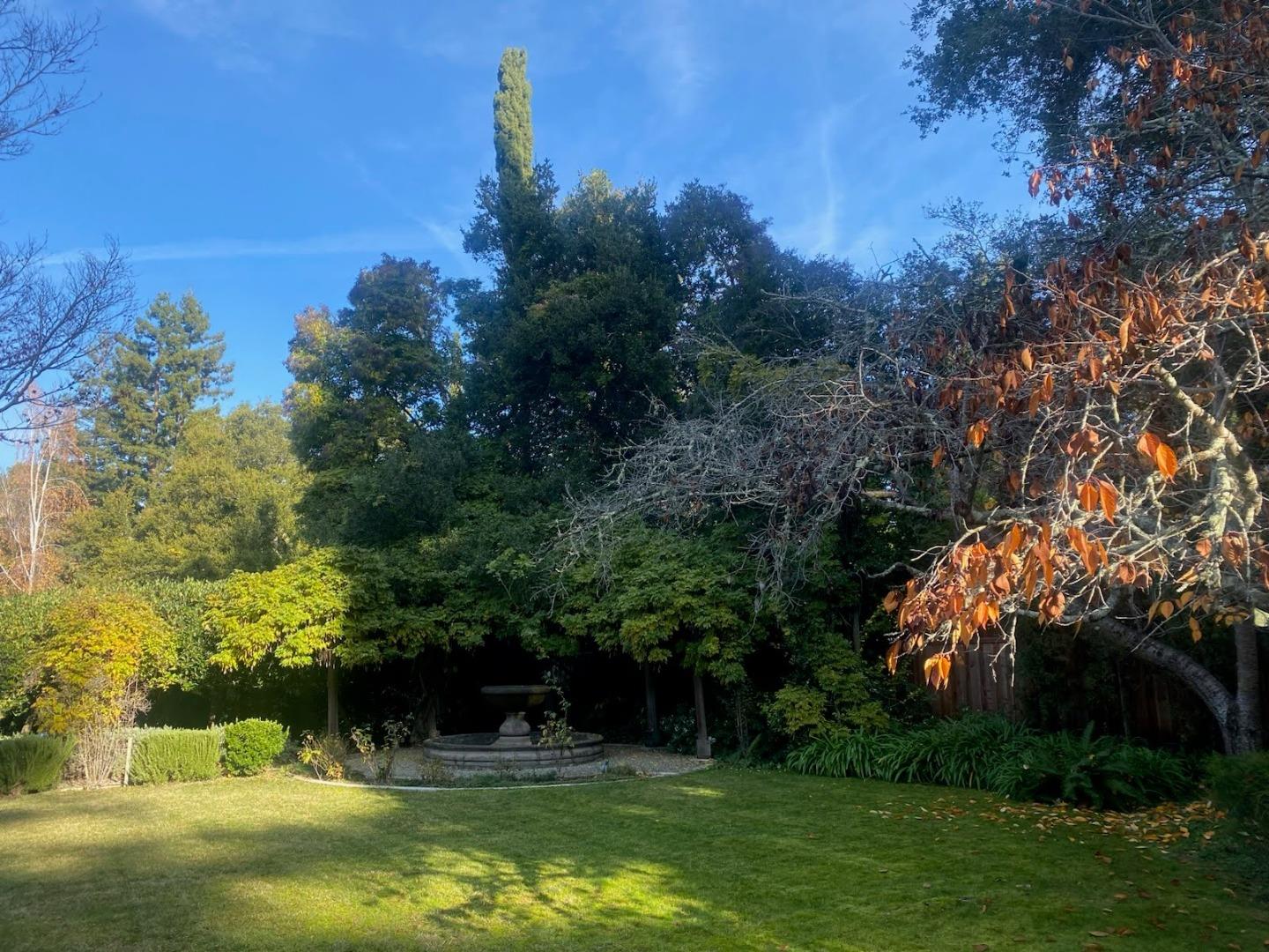 Detail Gallery Image 29 of 42 For 269 Selby Ln, Atherton,  CA 94027 - 6 Beds | 4/1 Baths