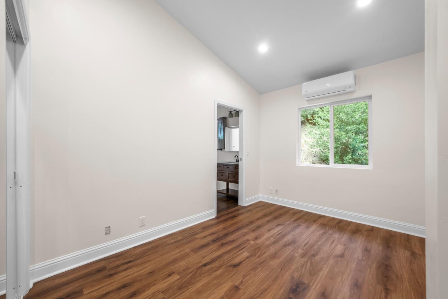 Detail Gallery Image 38 of 41 For 975 Logan Creek Rd, Boulder Creek,  CA 95006 - 3 Beds | 3 Baths