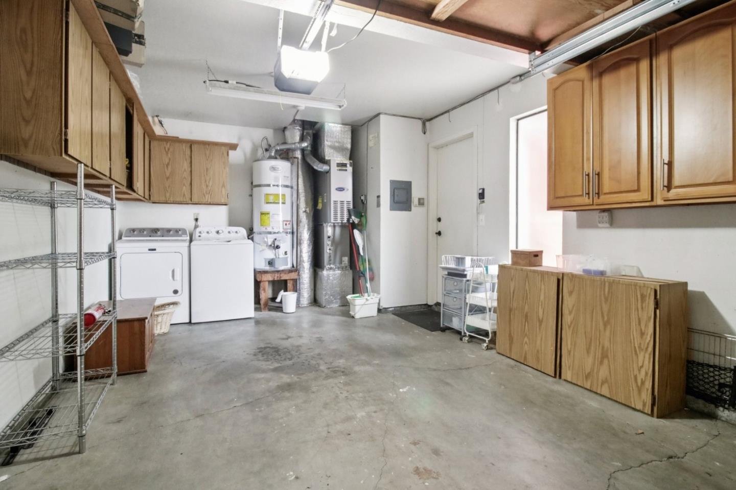 Detail Gallery Image 41 of 42 For 916 Menlo Ave, Menlo Park,  CA 94025 - 2 Beds | 2/1 Baths