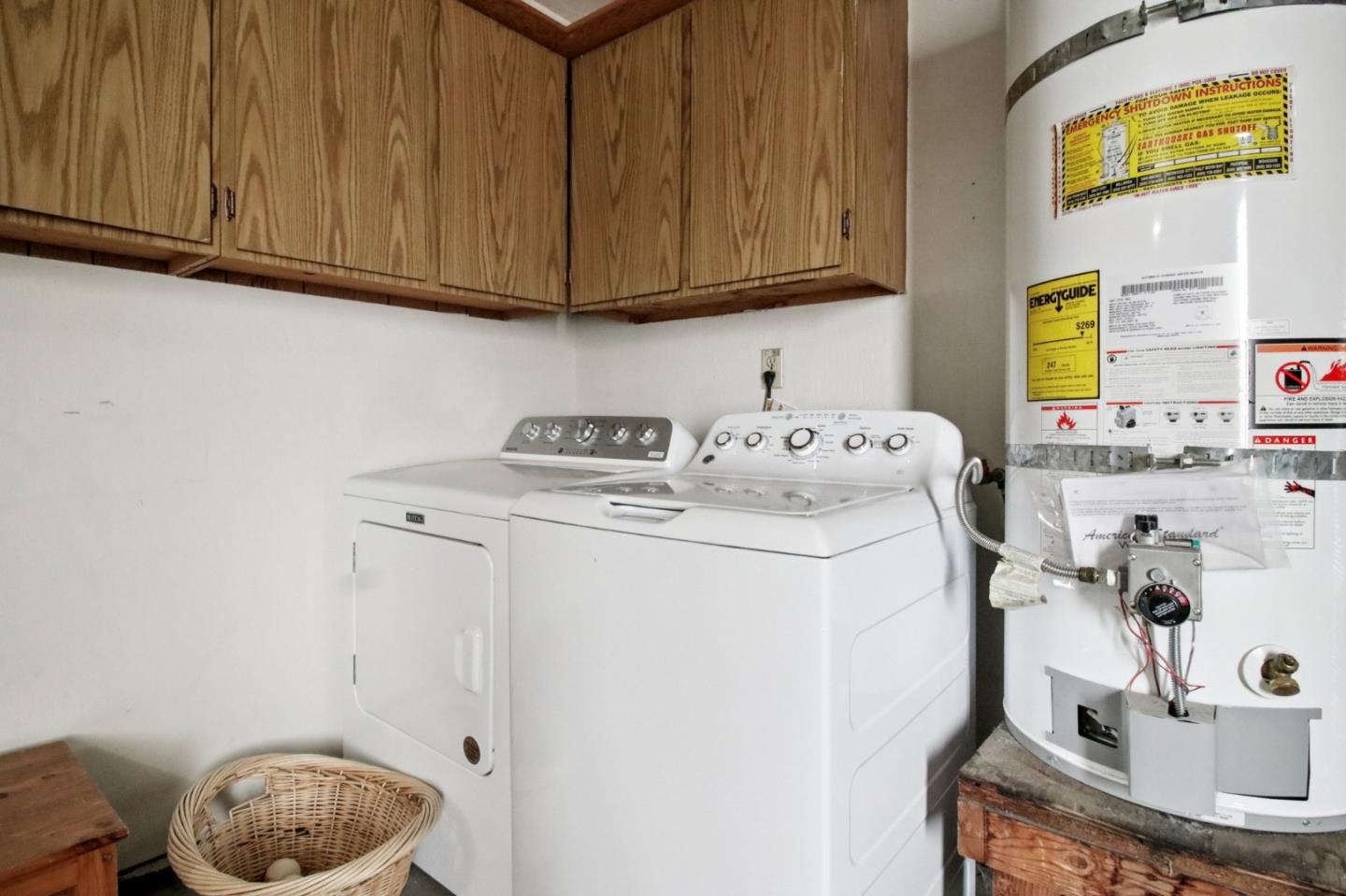 Detail Gallery Image 42 of 42 For 916 Menlo Ave, Menlo Park,  CA 94025 - 2 Beds | 2/1 Baths