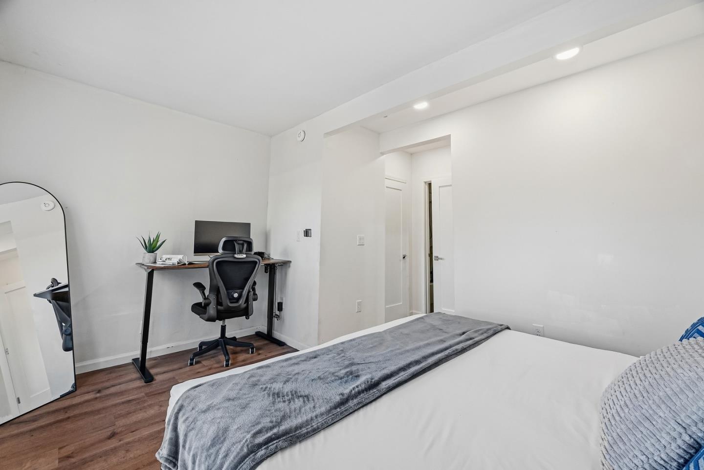 Detail Gallery Image 23 of 51 For 333 W Rincon Ave, Campbell,  CA 95008 - 4 Beds | 4 Baths