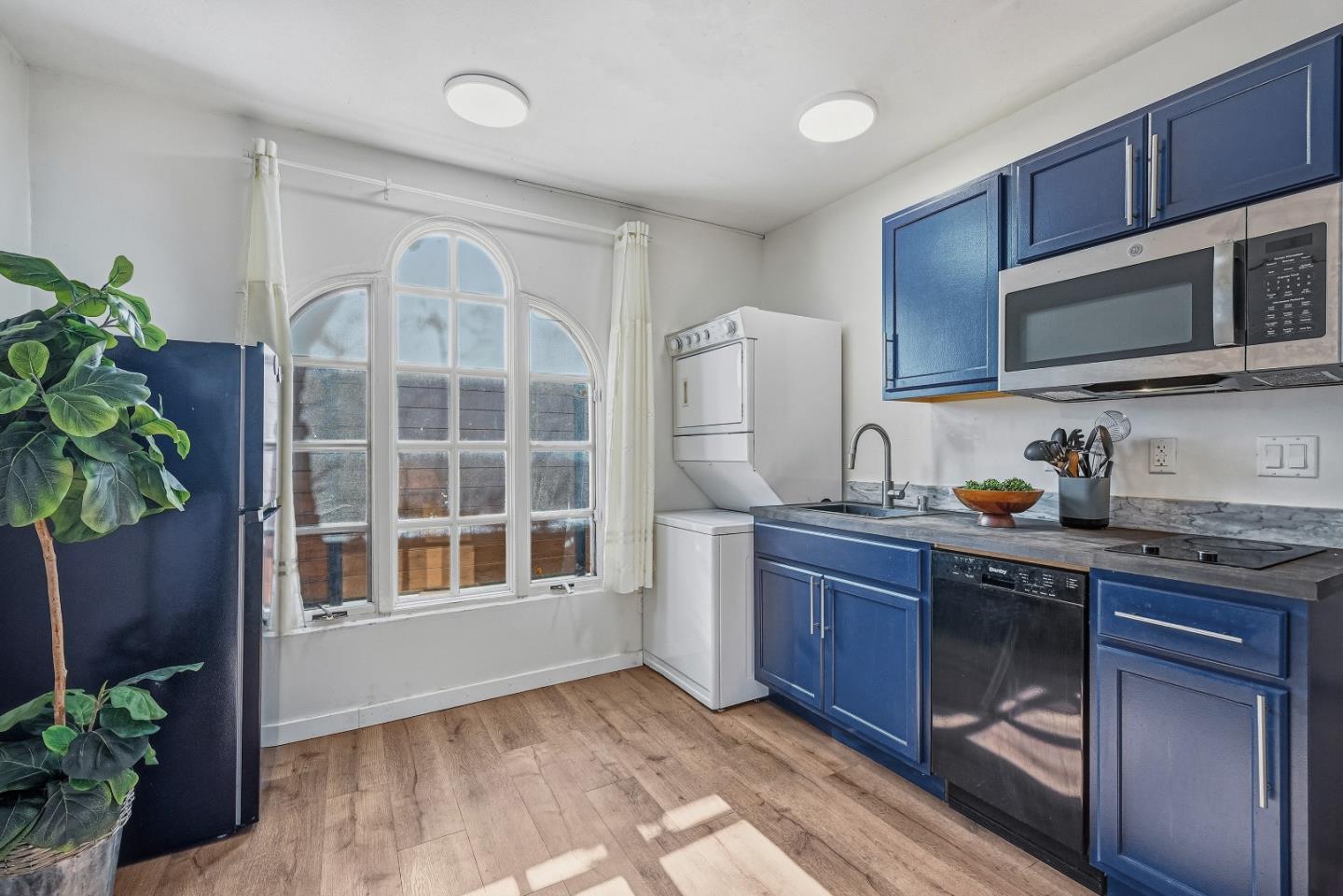 Detail Gallery Image 35 of 51 For 333 W Rincon Ave, Campbell,  CA 95008 - 4 Beds | 4 Baths