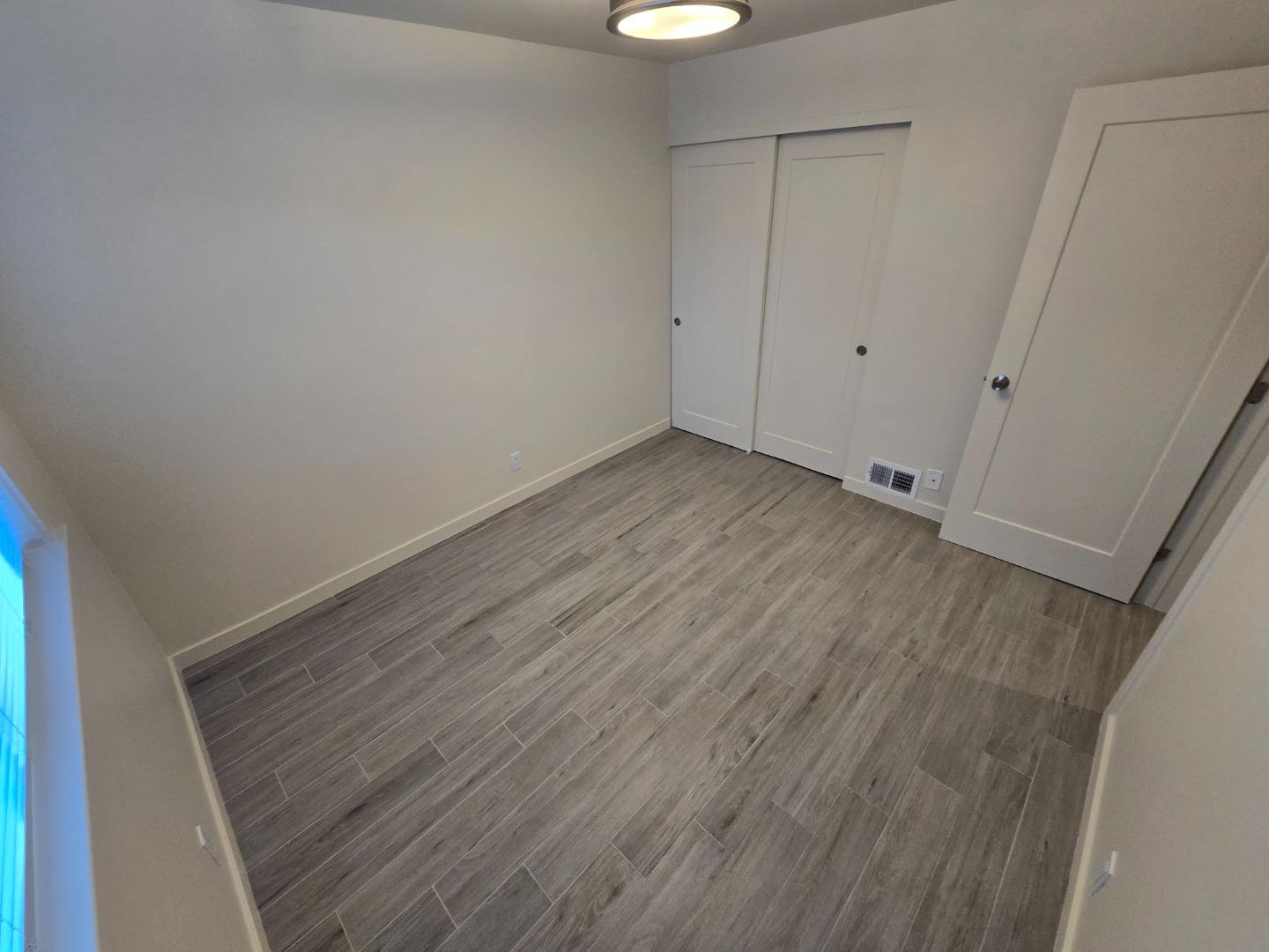 Detail Gallery Image 11 of 14 For 22 Linden Ave #2,  San Bruno,  CA 94066 - 2 Beds | 1 Baths