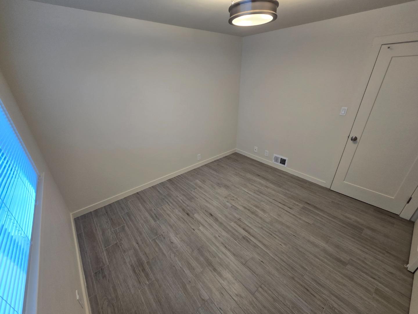 Detail Gallery Image 12 of 14 For 22 Linden Ave #2,  San Bruno,  CA 94066 - 2 Beds | 1 Baths