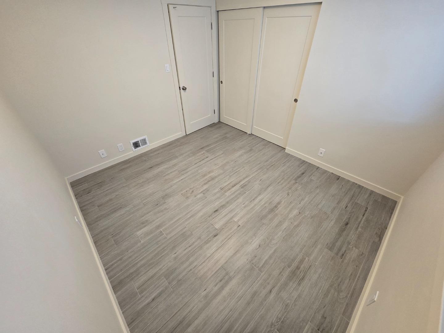 Detail Gallery Image 13 of 14 For 22 Linden Ave #2,  San Bruno,  CA 94066 - 2 Beds | 1 Baths