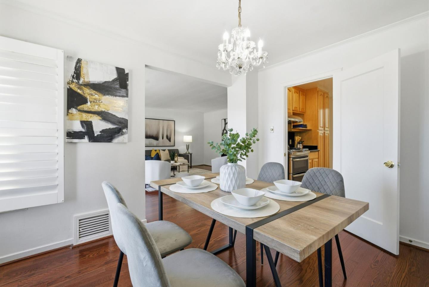 Detail Gallery Image 12 of 42 For 183 Victoria St, San Francisco,  CA 94132 - 3 Beds | 2 Baths