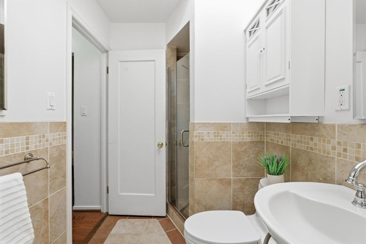 Detail Gallery Image 16 of 42 For 183 Victoria St, San Francisco,  CA 94132 - 3 Beds | 2 Baths