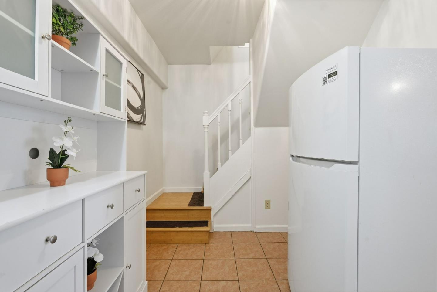 Detail Gallery Image 22 of 42 For 183 Victoria St, San Francisco,  CA 94132 - 3 Beds | 2 Baths