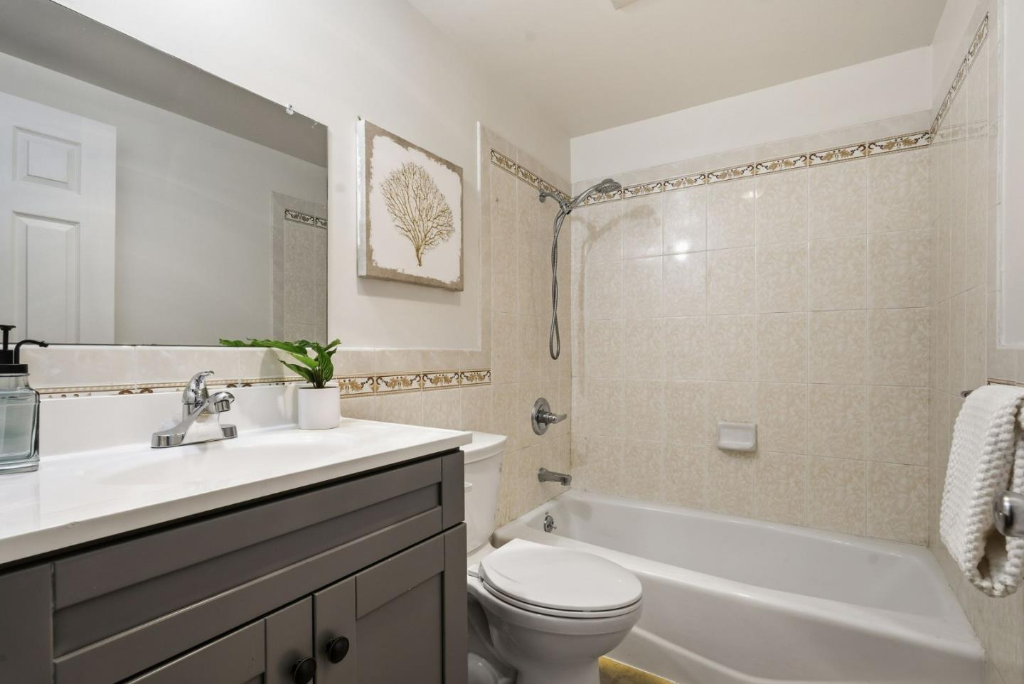 Detail Gallery Image 31 of 42 For 183 Victoria St, San Francisco,  CA 94132 - 3 Beds | 2 Baths