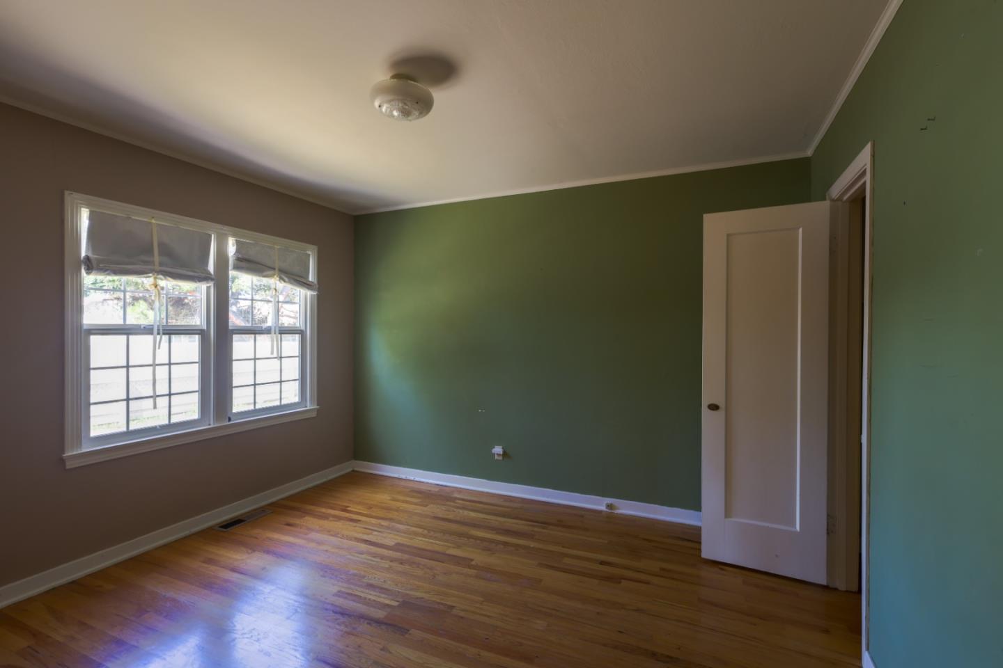 Detail Gallery Image 12 of 41 For 1320 Santa Ana Rd, Hollister,  CA 95023 - 2 Beds | 1 Baths