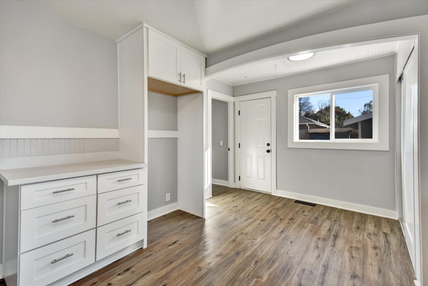 Detail Gallery Image 11 of 42 For 367 College St, Hollister,  CA 95023 - 3 Beds | 1 Baths