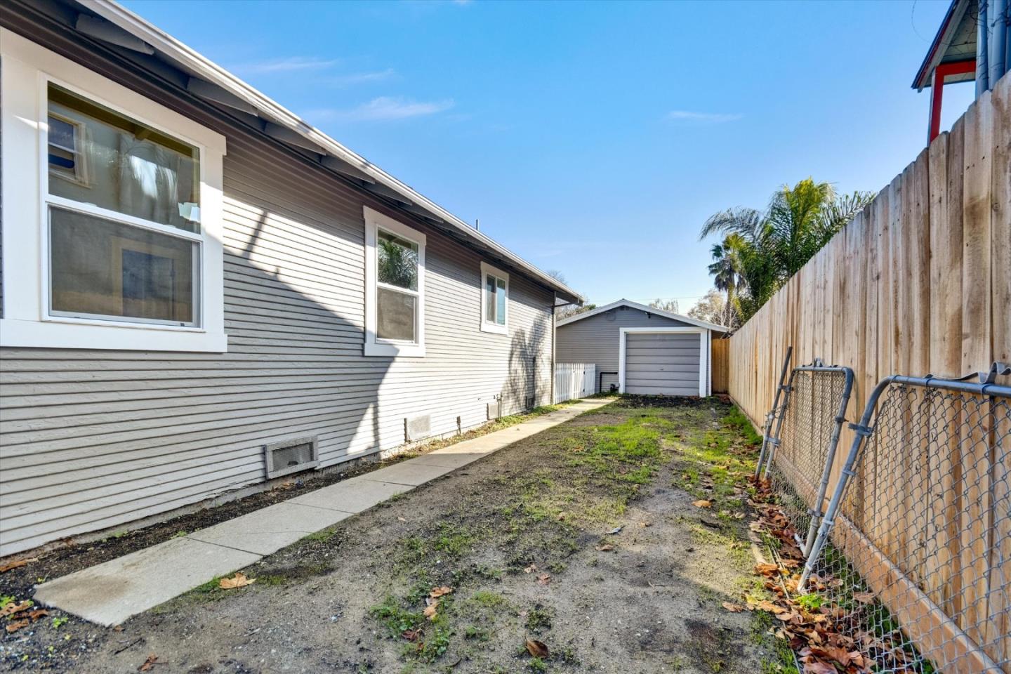 Detail Gallery Image 32 of 42 For 367 College St, Hollister,  CA 95023 - 3 Beds | 1 Baths