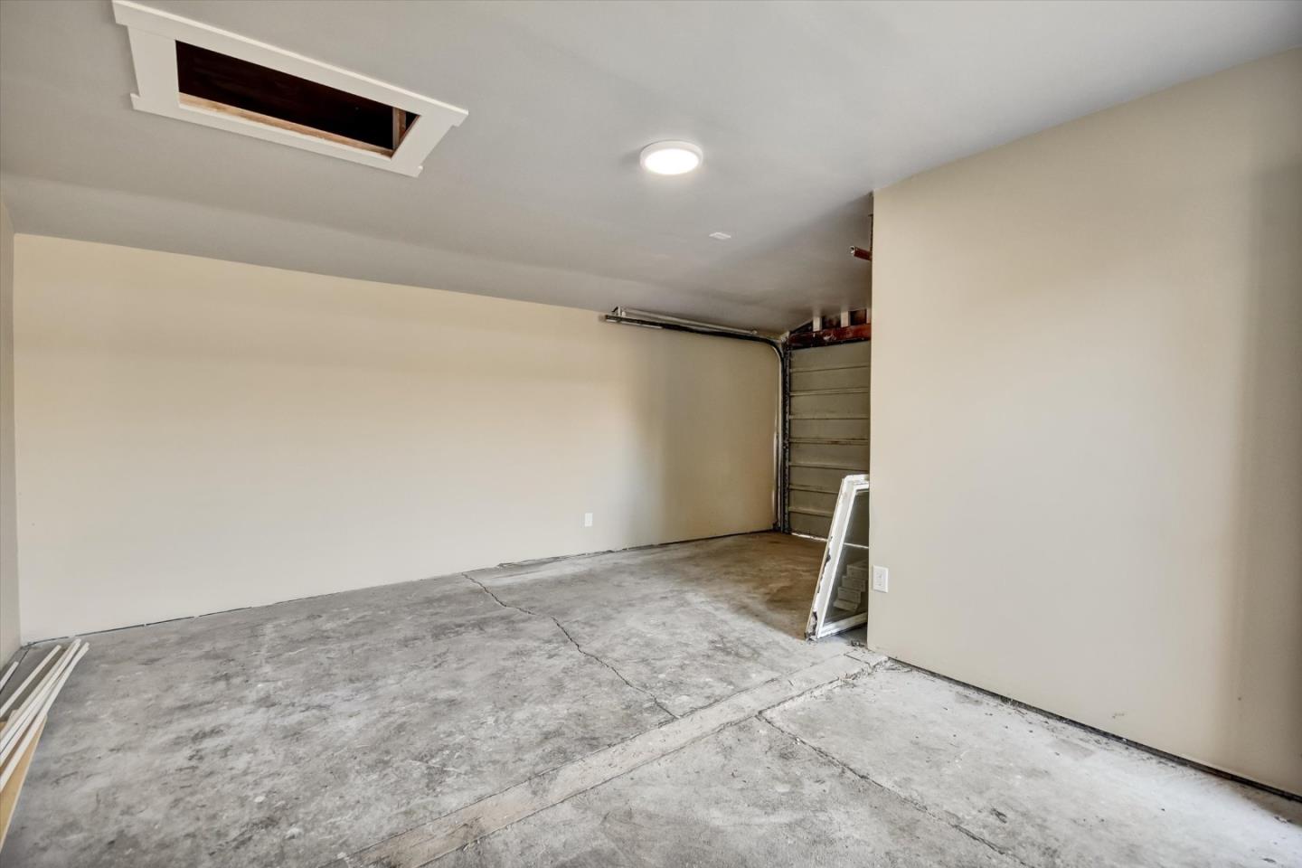 Detail Gallery Image 33 of 42 For 367 College St, Hollister,  CA 95023 - 3 Beds | 1 Baths