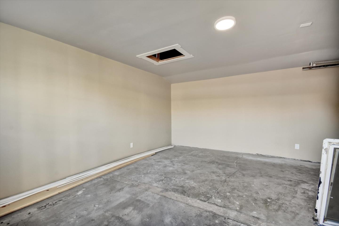 Detail Gallery Image 34 of 42 For 367 College St, Hollister,  CA 95023 - 3 Beds | 1 Baths