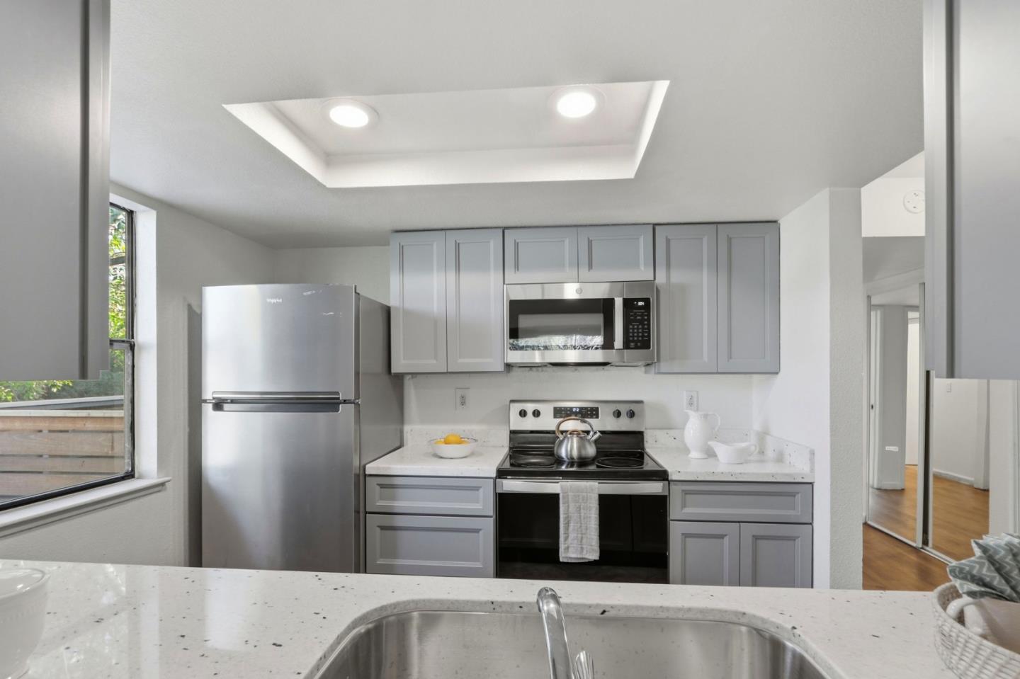 Detail Gallery Image 12 of 28 For 5274 Makati Cir, San Jose,  CA 95123 - 2 Beds | 2 Baths