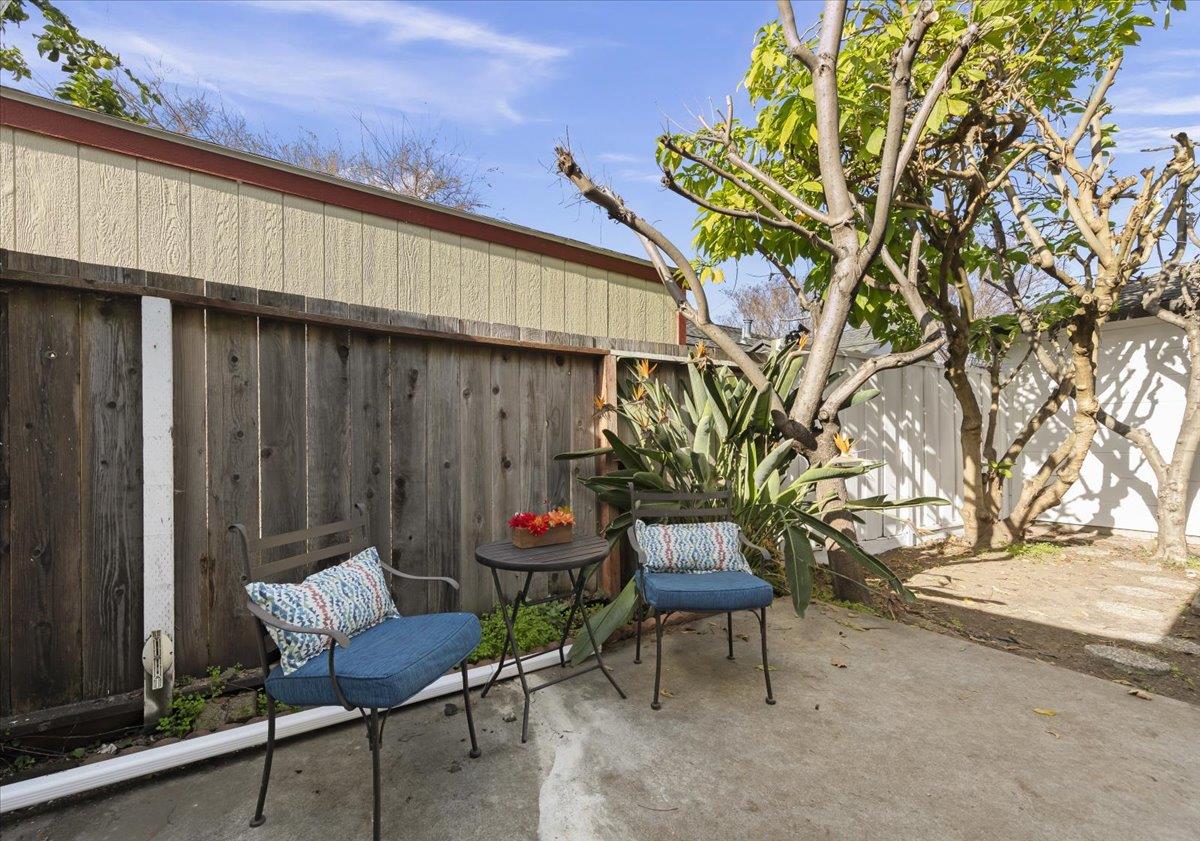 Detail Gallery Image 22 of 26 For 1035 Newhall St, San Jose,  CA 95126 - 2 Beds | 1 Baths