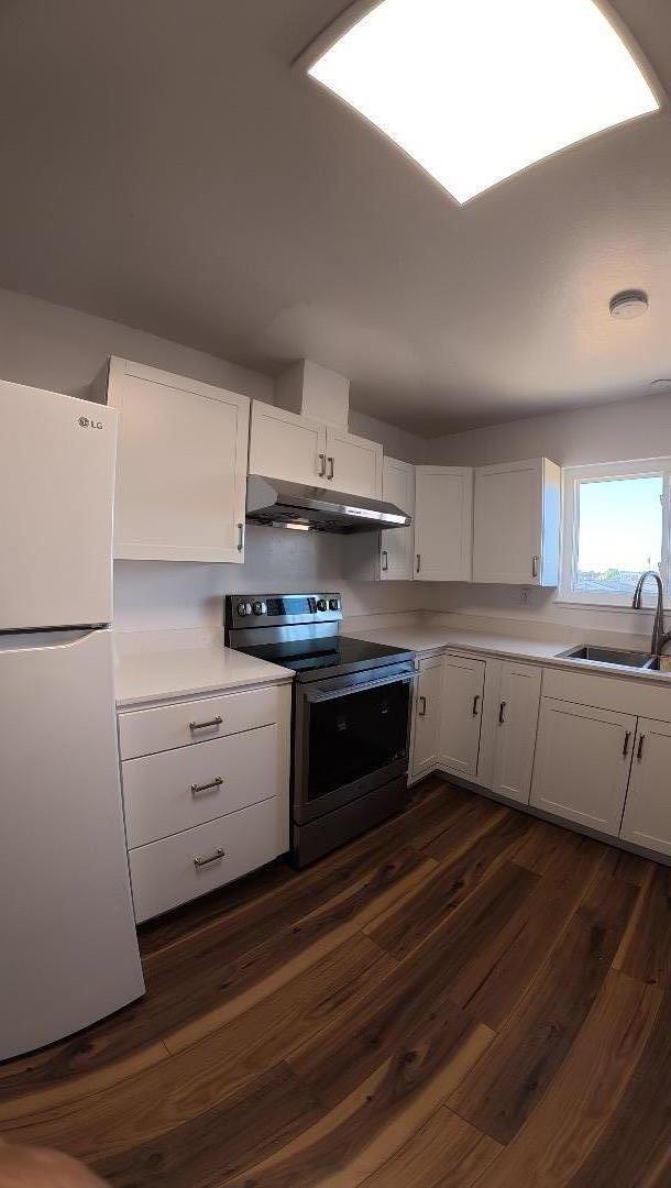 Detail Gallery Image 6 of 12 For 446 Kelli Ct, Marina,  CA 93933 - 3 Beds | 2 Baths