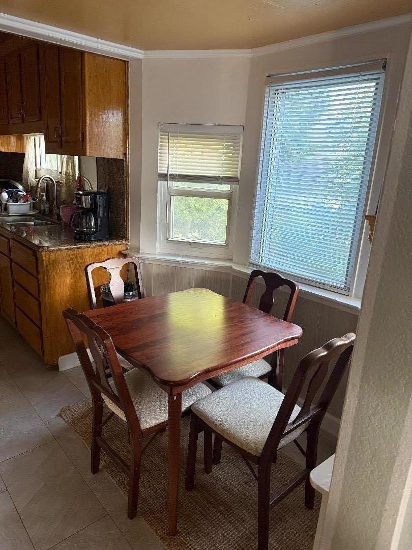 Detail Gallery Image 7 of 26 For 1015 Herman, San Bruno,  CA 94066 - 7 Beds | 4 Baths