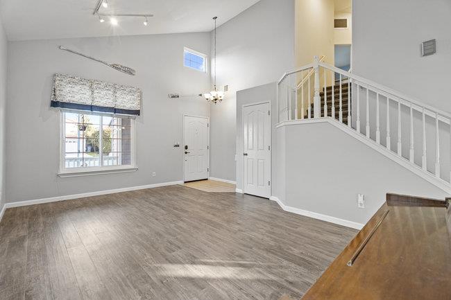 Detail Gallery Image 12 of 42 For 2260 Pinnacle Ct, Hollister,  CA 95023 - 4 Beds | 2/1 Baths