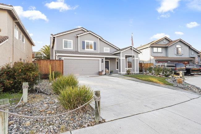 Detail Gallery Image 3 of 42 For 2260 Pinnacle Ct, Hollister,  CA 95023 - 4 Beds | 2/1 Baths