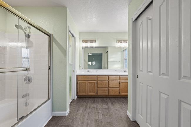 Detail Gallery Image 34 of 42 For 2260 Pinnacle Ct, Hollister,  CA 95023 - 4 Beds | 2/1 Baths