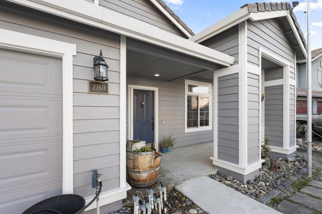 Detail Gallery Image 6 of 42 For 2260 Pinnacle Ct, Hollister,  CA 95023 - 4 Beds | 2/1 Baths