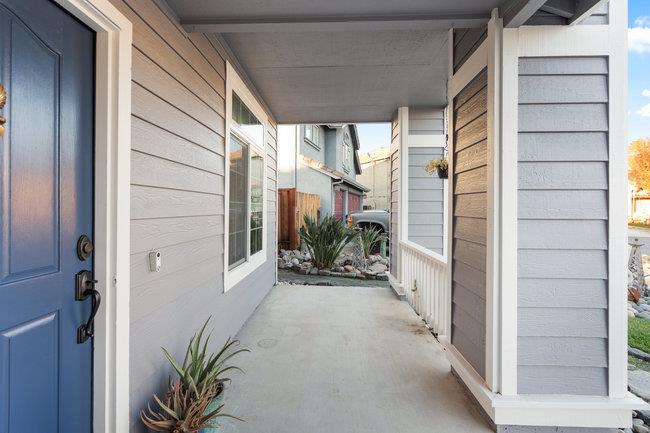 Detail Gallery Image 8 of 42 For 2260 Pinnacle Ct, Hollister,  CA 95023 - 4 Beds | 2/1 Baths