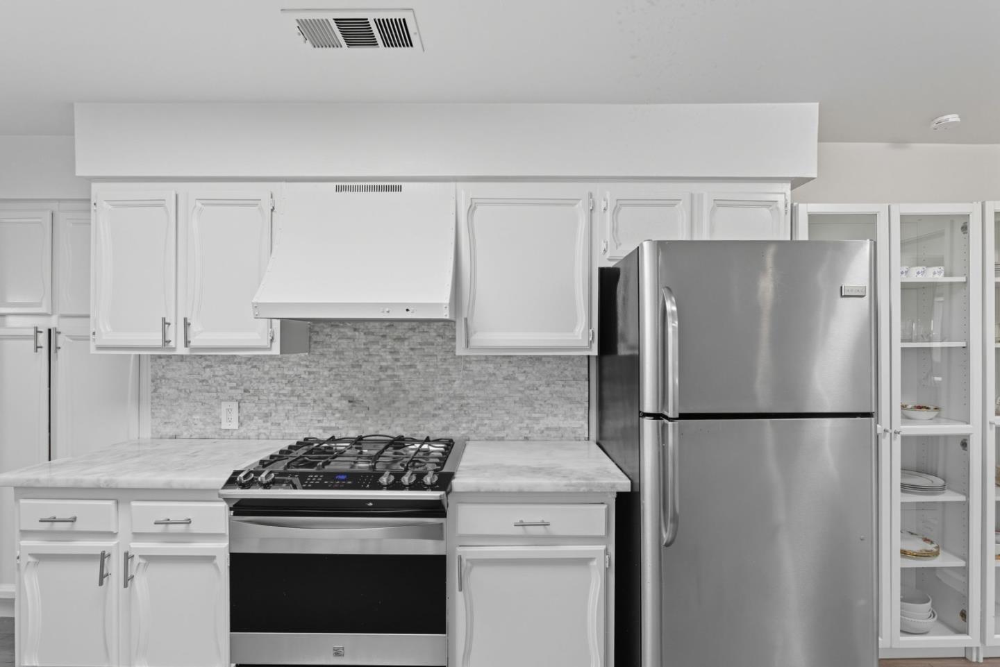 Detail Gallery Image 23 of 70 For 217 W 40th Ave, San Mateo,  CA 94403 - 3 Beds | 2 Baths