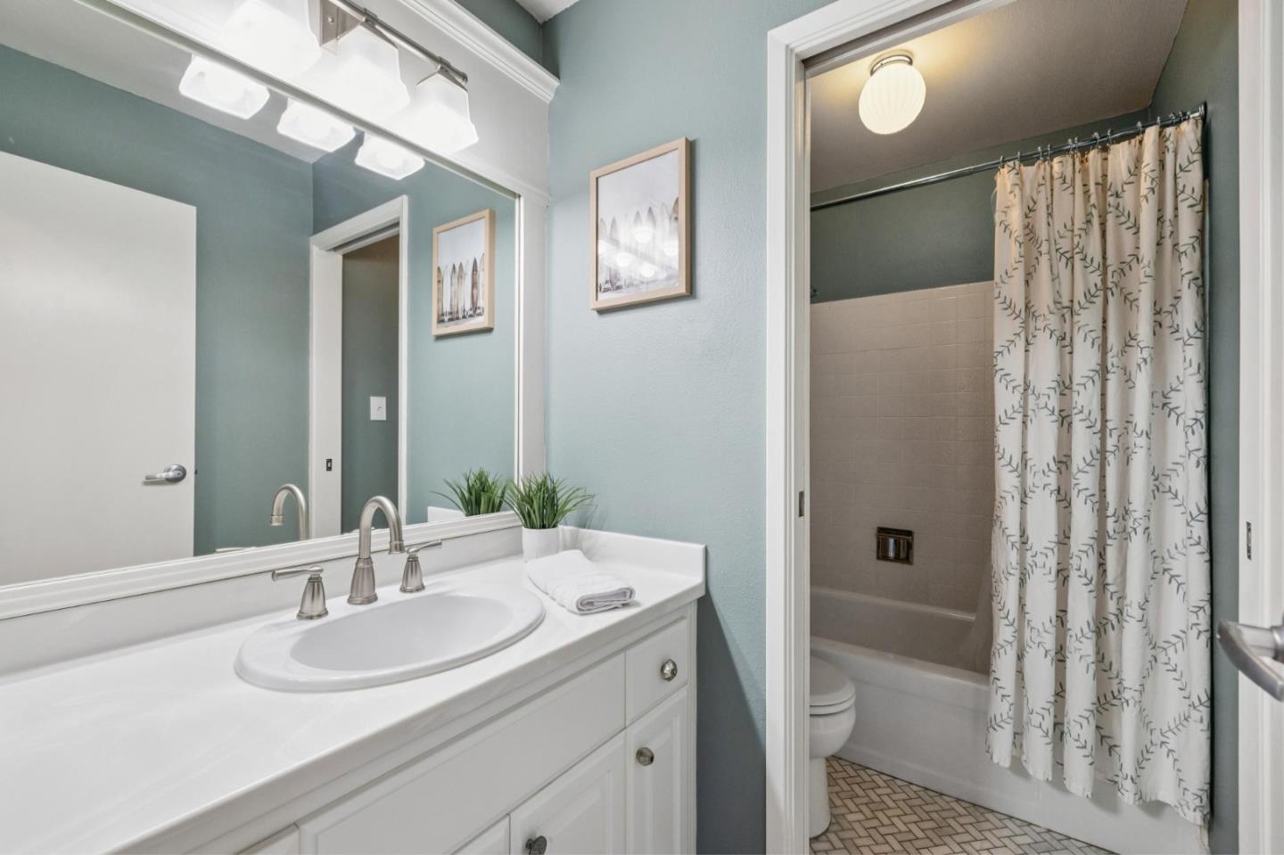 Detail Gallery Image 33 of 44 For 140 Palm Beach Ave, El Granada,  CA 94018 - 3 Beds | 2 Baths