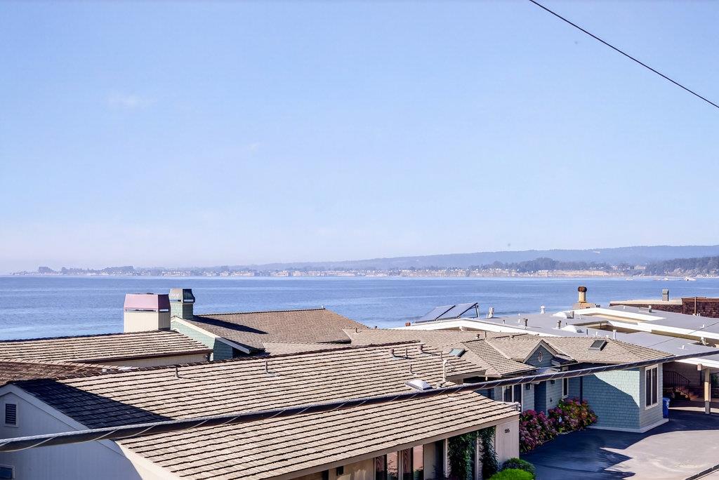 Detail Gallery Image 25 of 51 For 619 Beach Dr, Aptos,  CA 95003 - 5 Beds | 3 Baths