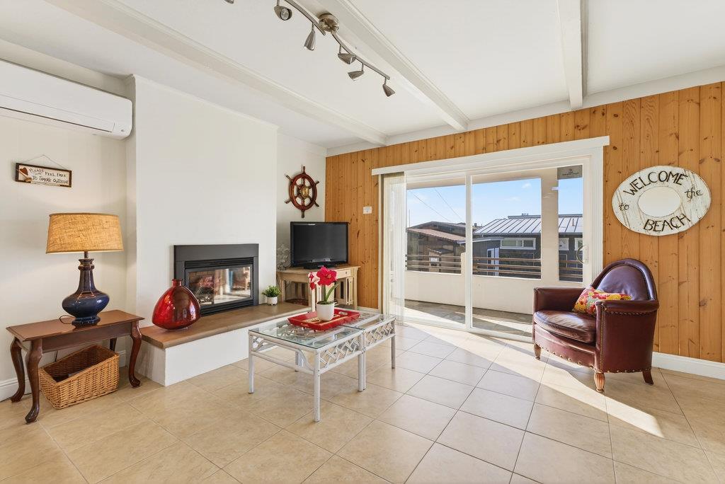 Detail Gallery Image 27 of 51 For 619 Beach Dr, Aptos,  CA 95003 - 5 Beds | 3 Baths