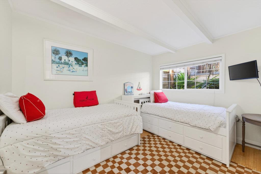 Detail Gallery Image 33 of 51 For 619 Beach Dr, Aptos,  CA 95003 - 5 Beds | 3 Baths