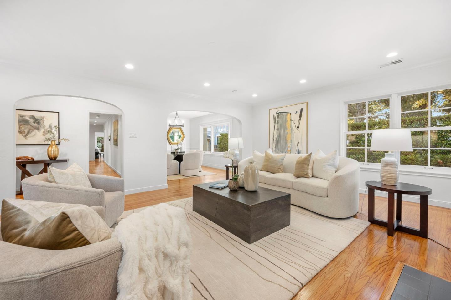 Detail Gallery Image 16 of 61 For 1149 Cortez Ave, Burlingame,  CA 94010 - 3 Beds | 2 Baths