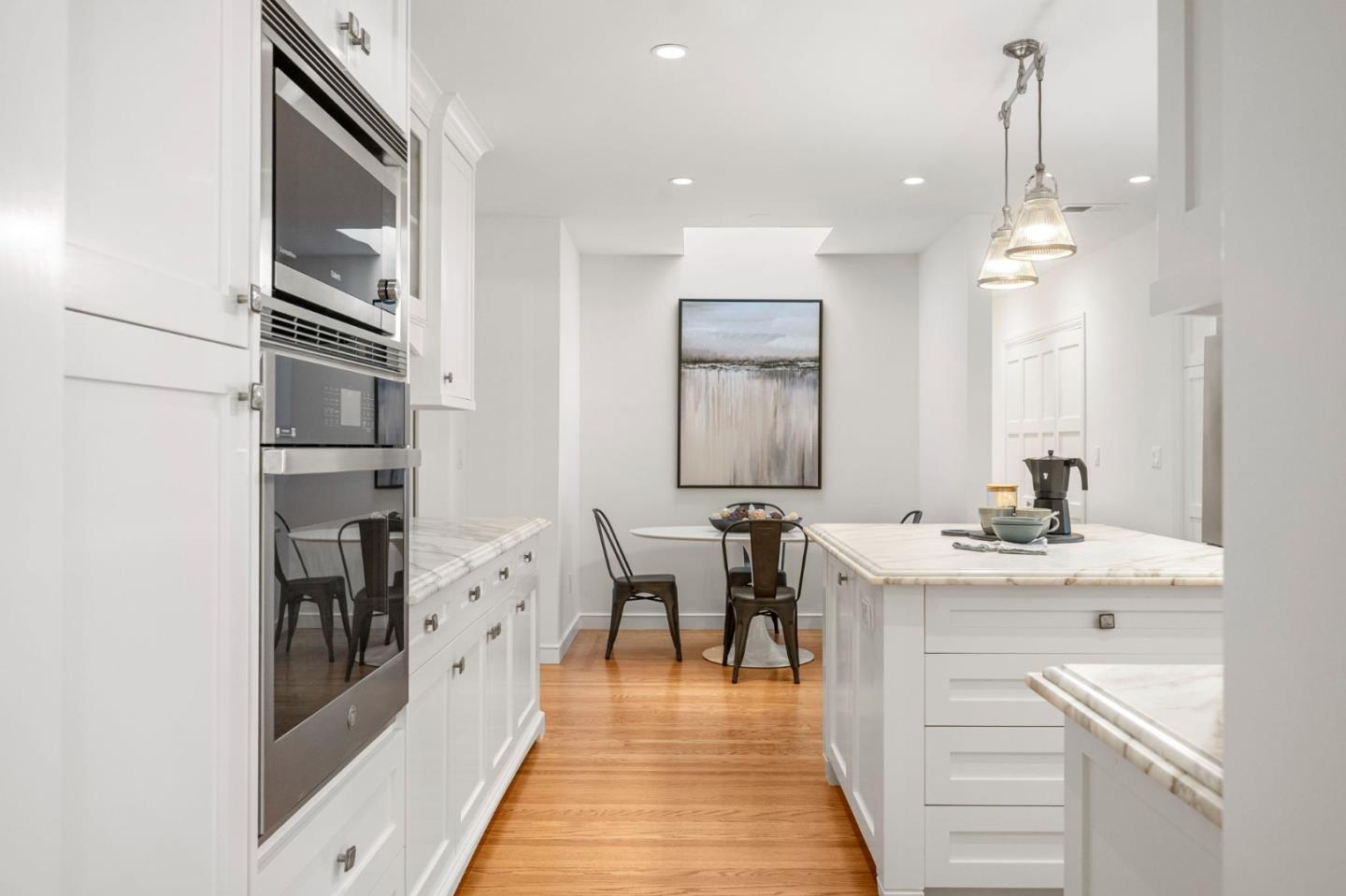 Detail Gallery Image 22 of 61 For 1149 Cortez Ave, Burlingame,  CA 94010 - 3 Beds | 2 Baths