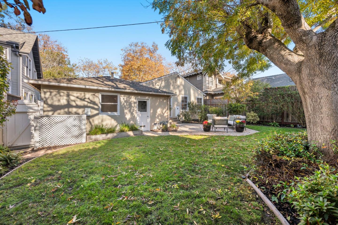 Detail Gallery Image 57 of 61 For 1149 Cortez Ave, Burlingame,  CA 94010 - 3 Beds | 2 Baths