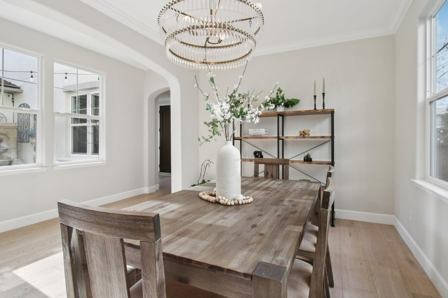 Detail Gallery Image 13 of 70 For 7670 Mackenzie Way, Gilroy,  CA 95020 - 5 Beds | 4 Baths