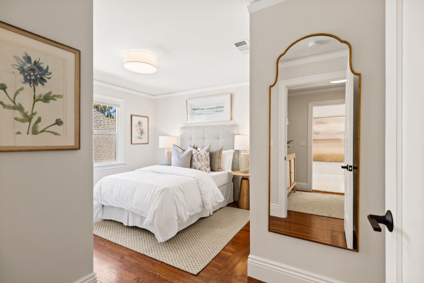 Detail Gallery Image 32 of 50 For 105 Pepper Ave, Burlingame,  CA 94010 - 4 Beds | 2 Baths