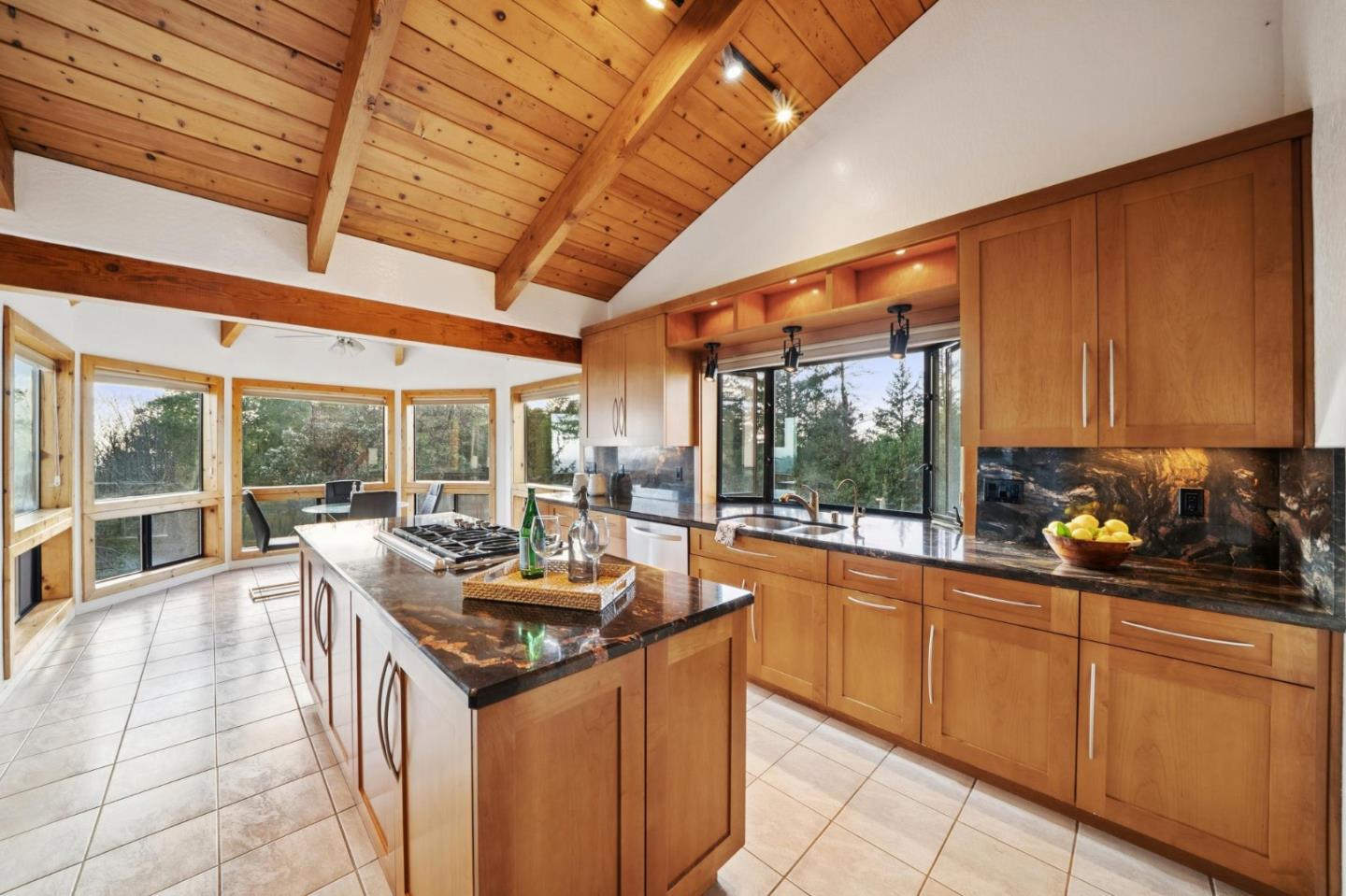 Detail Gallery Image 22 of 72 For 600 Ridge Top Rd, Los Gatos,  CA 95033 - 3 Beds | 3/1 Baths