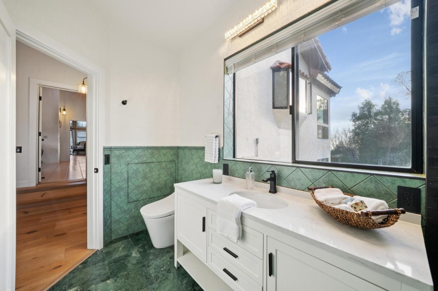 Detail Gallery Image 41 of 72 For 600 Ridge Top Rd, Los Gatos,  CA 95033 - 3 Beds | 3/1 Baths