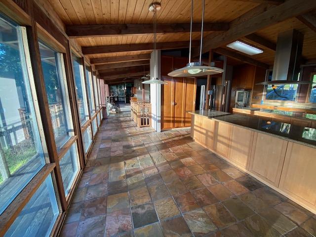 Detail Gallery Image 4 of 10 For 47 Forest View Rd, Woodside,  CA 94062 - 4 Beds | 3/1 Baths