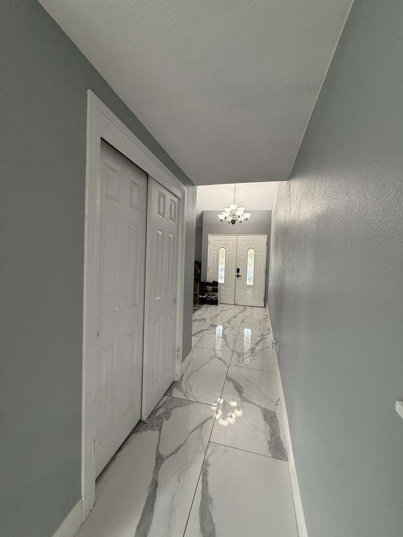 Detail Gallery Image 14 of 48 For 1336 Northgate Dr, Manteca,  CA 95336 - 4 Beds | 2/1 Baths