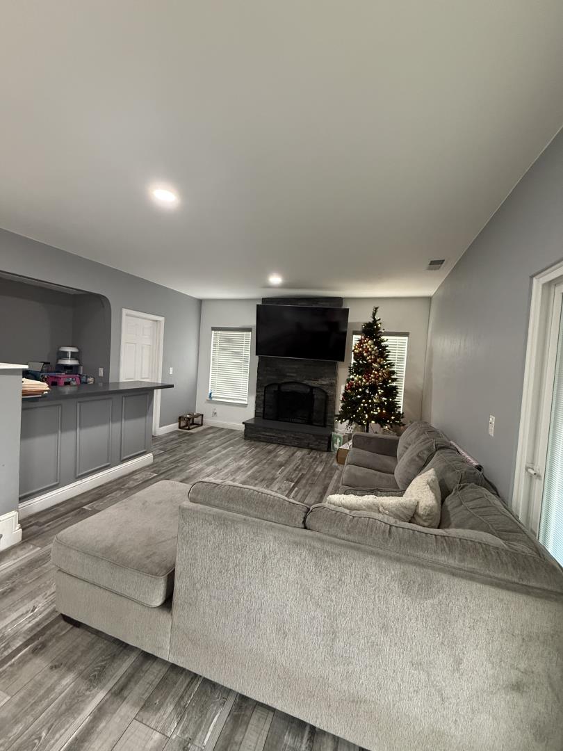 Detail Gallery Image 21 of 48 For 1336 Northgate Dr, Manteca,  CA 95336 - 4 Beds | 2/1 Baths