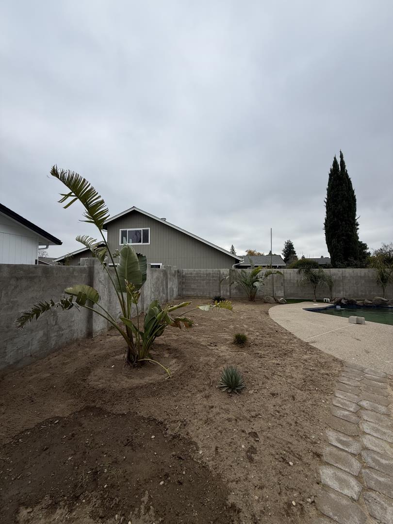 Detail Gallery Image 23 of 48 For 1336 Northgate Dr, Manteca,  CA 95336 - 4 Beds | 2/1 Baths