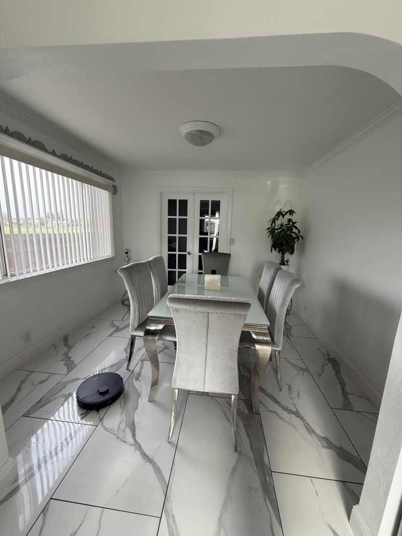 Detail Gallery Image 31 of 48 For 1336 Northgate Dr, Manteca,  CA 95336 - 4 Beds | 2/1 Baths