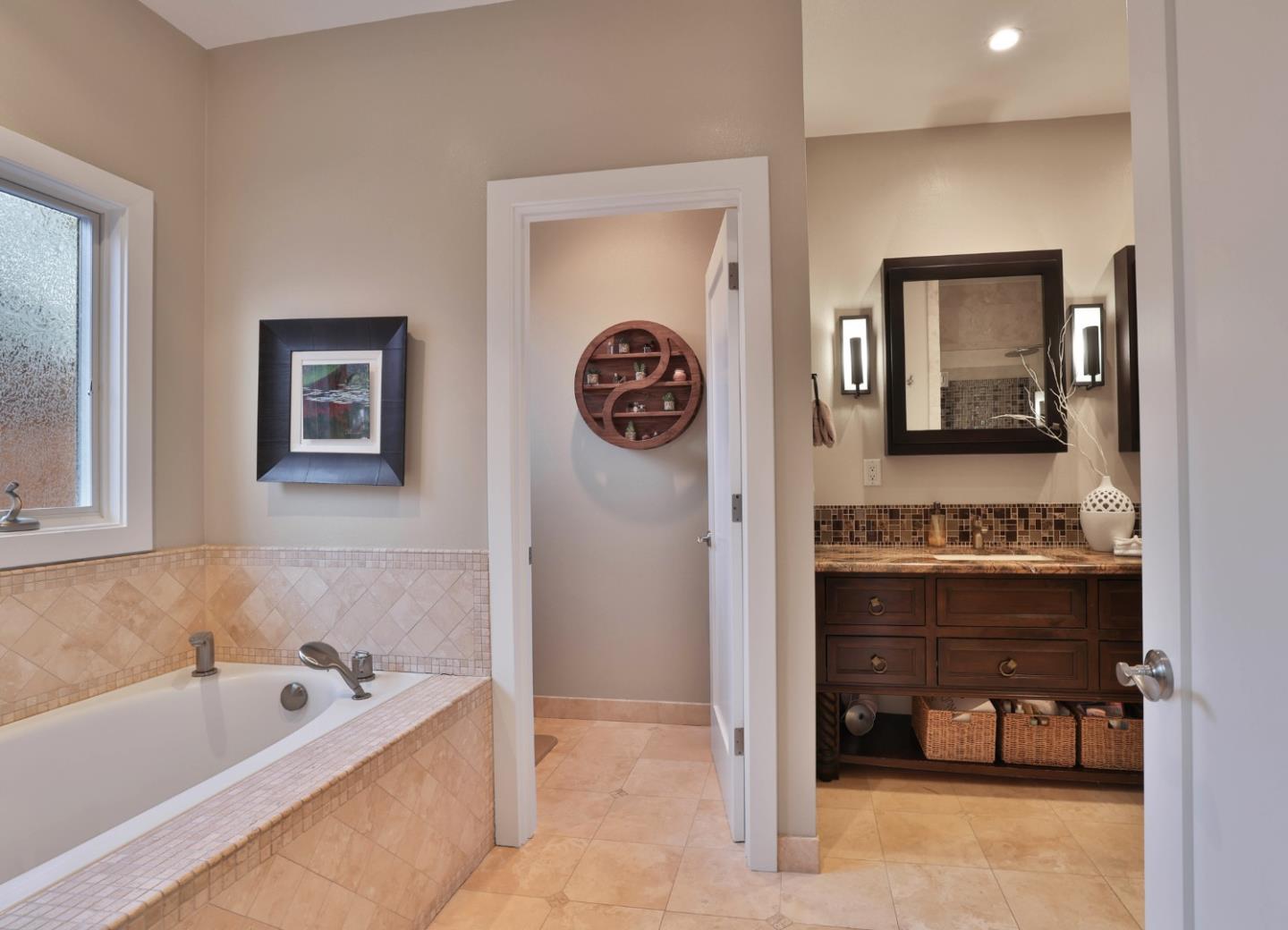 Detail Gallery Image 16 of 46 For 15171 Chelsea Dr, San Jose,  CA 95124 - 5 Beds | 3 Baths